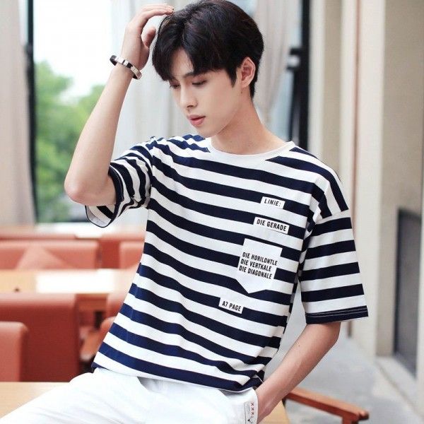 Spring and summer 2020 men's short sleeve T-shirt youth stripe T-shirt loose trend men's clothing factory direct sales
