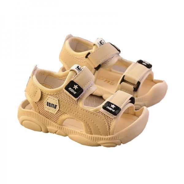 A new generation of 2020 summer children's shoes boy's soft bottom beach shoes boy's Baotou kickproof sandals
