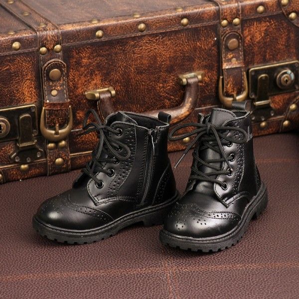 Autumn and winter children's leather Martin boots boys' and girls' boots cotton shoes middle and large children's England baby soft sole leather boots
