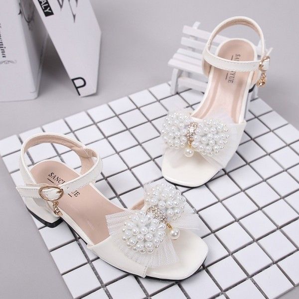 203 children's shoes girl's sandals 2020 summer new bright leather pearl bow thick heel princess shoes manufacturer wholesale
