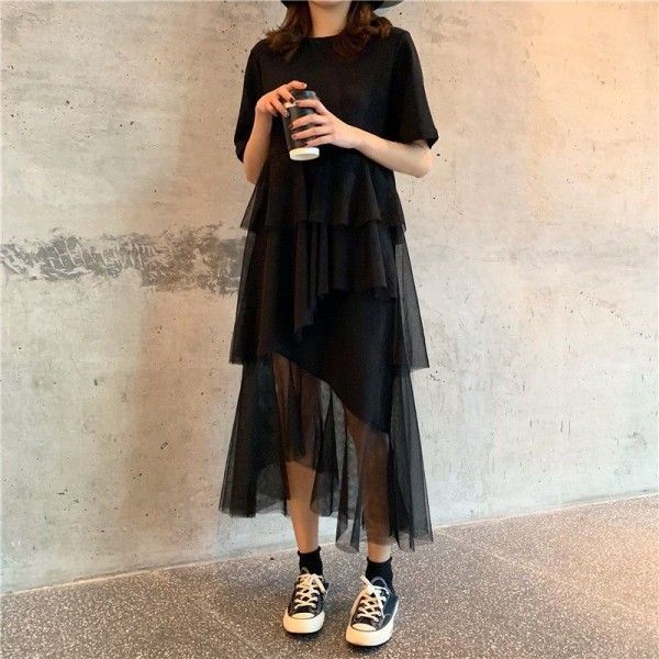 South Korea spring and summer 2020 new women's wear South Korea short sleeve splicing mesh irregular cake dress
