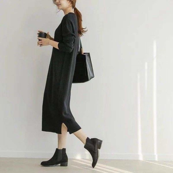 Spot languid women's winter South Korea loose and slender wool dress knee over sleeve bottomed knitted dress

