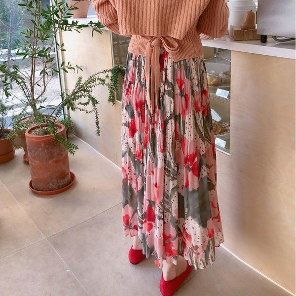 Cross border source South Korea early spring gentl...