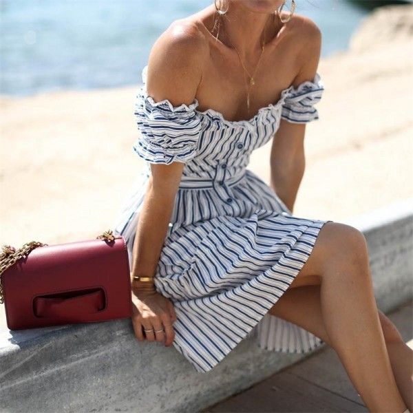 One line collar wood ear dress Europe and America ...