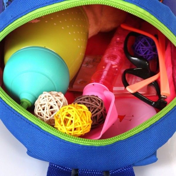 Manufacturer wholesale cross border small dinosaur boy and girl backpack Baby Kindergarten schoolbag children's lost bag