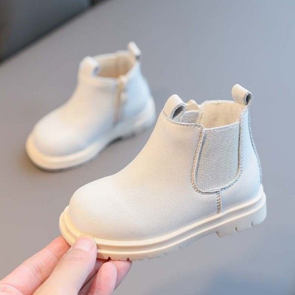 Baby boots little girl 1-3 years old toddler shoes baby soft soled children's Martin boots Plush in autumn and winter