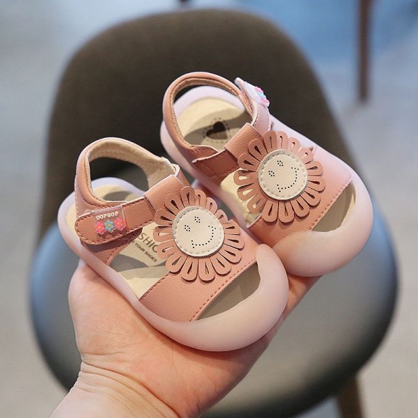 Baby walking shoes non slip soft sole 1-3 year old girl princess shoes children's Baotou sandals summer children's shoes