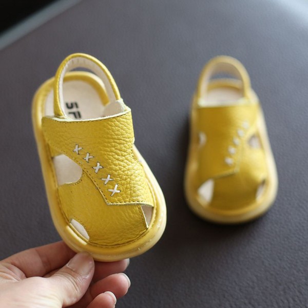 Summer baby sandals girls boys leather baby shoes 1-3 years old soft soled Baotou walking shoes 