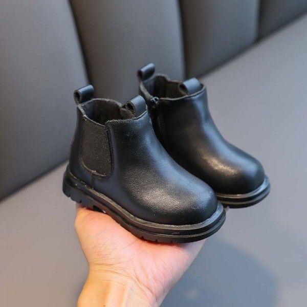 Baby boots little girl 1-3 years old toddler shoes baby soft soled children's Martin boots Plush in autumn and winter