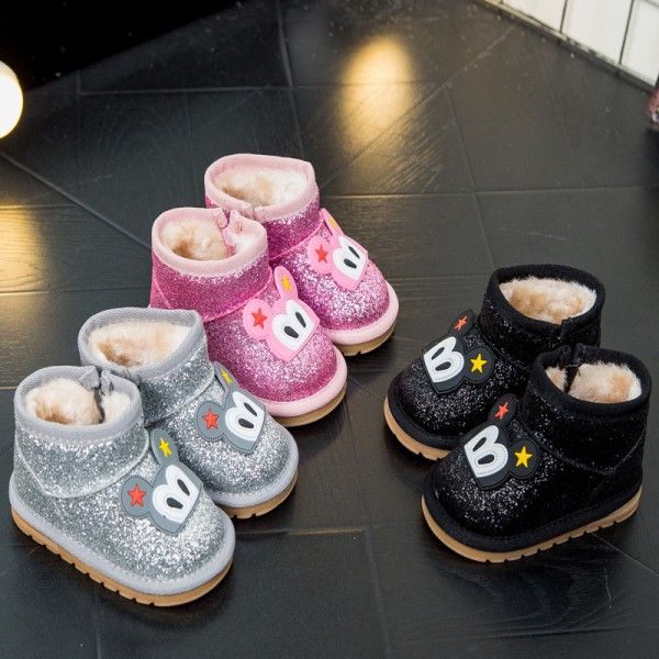 Baby cotton shoes 1-3 years old soft soled non slip 2018 new baby children's walking shoes men's and women's winter snow boots