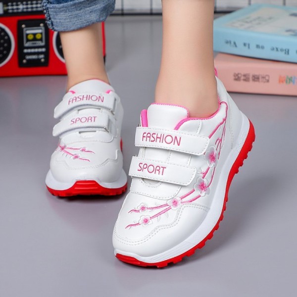 Spot autumn 2020 neutral artificial leather cute children's sports shoes Velcro waterproof children's shoes origin source