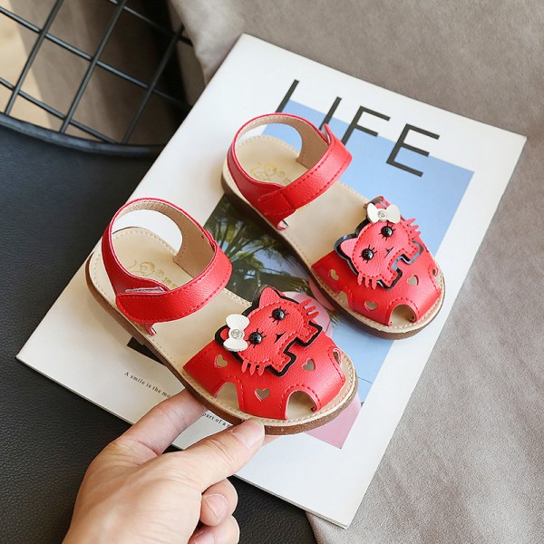 Girls' sandals 2020 new cartoon Baotou beach shoes for middle and small children