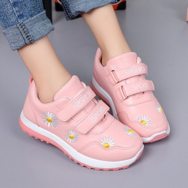 Spot 2020 autumn neutral artificial leather cute children's Little Daisy sports shoes Velcro waterproof children's shoes