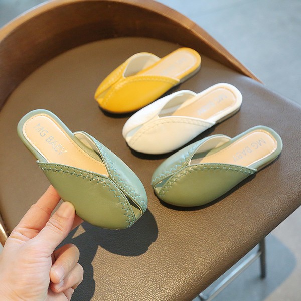 Girls' slippers 2021 summer fashion indoor soft bottom home parent child cute little princess little girl Baotou sandals