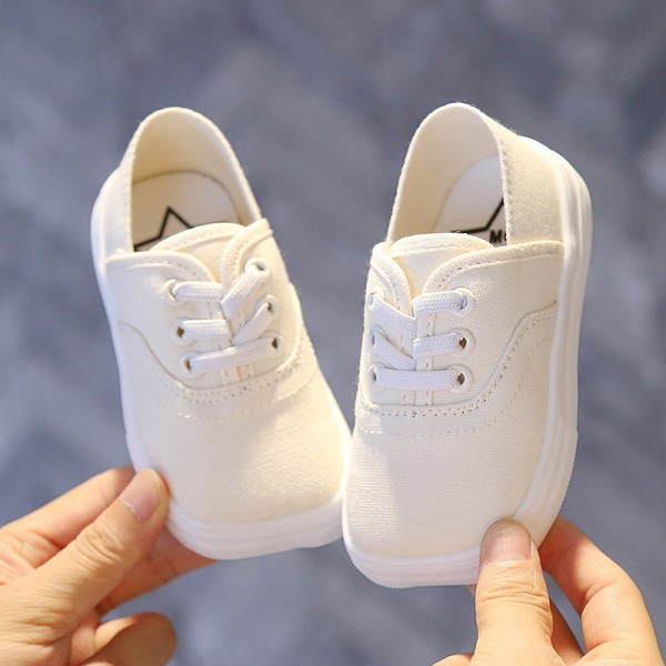 2020 new girls' one foot cloth shoes children spring and autumn summer canvas shoes Korean Board Shoes Boys' little white shoes