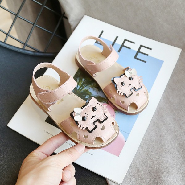 Girls' sandals 2020 new cartoon Baotou beach shoes for middle and small children
