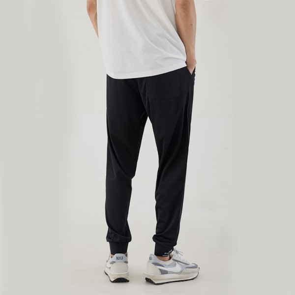 Pre sale of men's simple ice silk air-conditioning fabric pants