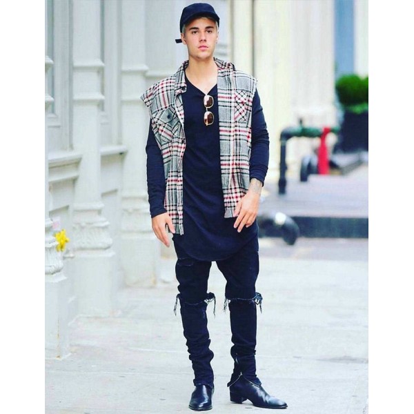 Bieber's same jeans men's trendy high street fog style knife cut beggar's hole zipper slim legged Pants Black