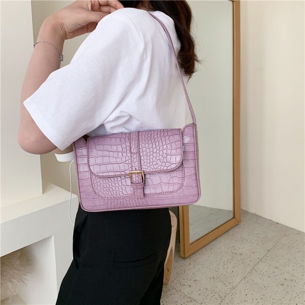 Simple small bag foreign style women's bag 2020 summer new fashion custom single shoulder armpit bag net red retro bag