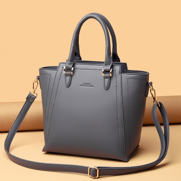 Foreign trade autumn and winter new women's bag women's handbag European and American trend big bag fashion retro one shoulder women's bag