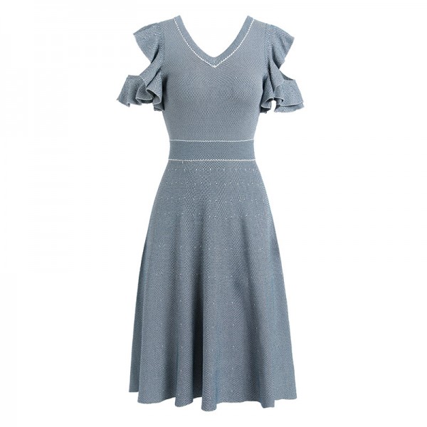 [tail goods handling] 1917111 tail goods handling does not return does not change does not mind does not pat the dress 