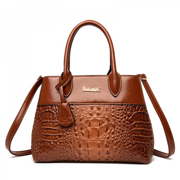 Crocodile pattern women's bag 2021 new hand bag women's European and American fashion One Shoulder Messenger Bag high capacity women's bag