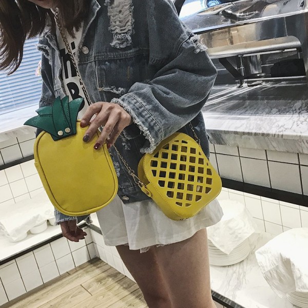 Fashion slung women's bag foreign trade new pineapple bag 2021 spring Pu hollow contrast color personalized creative shoulder bag