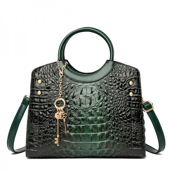 Alligator lady's handbag new European and American retro shoulder bag high grade fashion leisure messenger bag