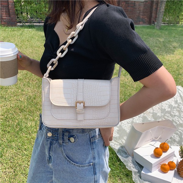 Simple small bag foreign style women's bag 2020 summer new fashion custom single shoulder armpit bag net red retro bag