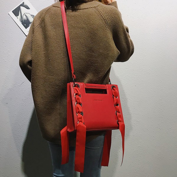 2021 new drawstring decoration portable small square bag personality trend One Shoulder Messenger fashion custom large capacity women's bag