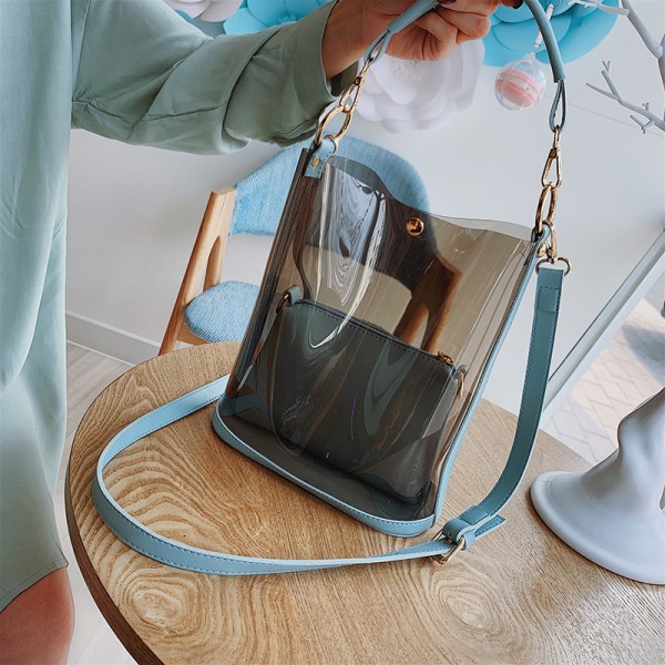 2020 new fashion transparent jelly bag Korean customized large capacity one shoulder portable Messenger Bag Beach Bag