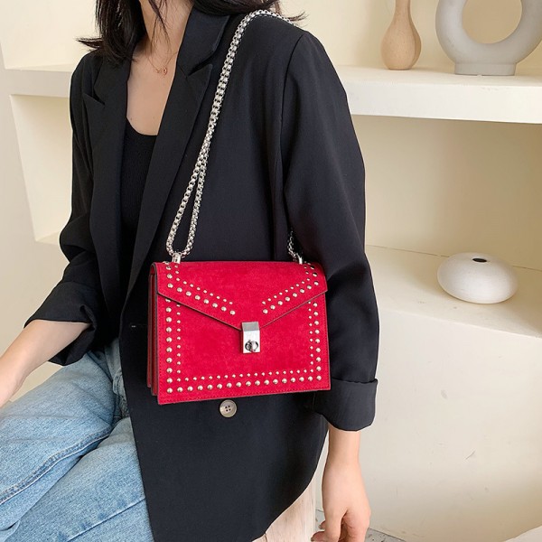 2020 new style small square bag Korean customized single shoulder bag women's bag rivet solid color small square bag Pu leisure messenger bag