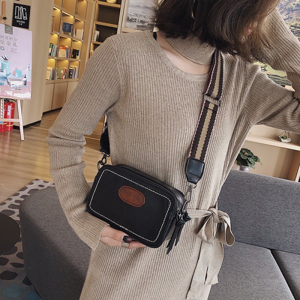 Personality, fashion, simplicity, little Fang Bao Sen is a European and American retro women's bag 2021, a new one shoulder slung women's bag