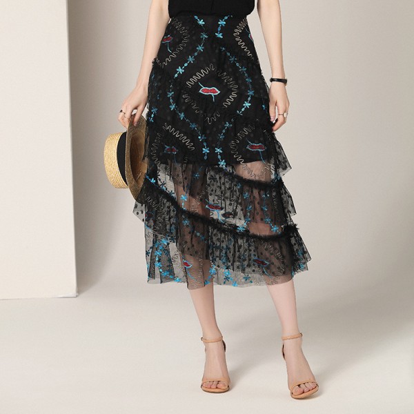 Q1918208-2021 summer new French fashionable high waist slim slim half length A-line skirt embroidered gauze skirt 