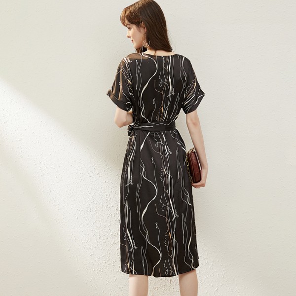 1941504-2021 spring new French temperament fashion art line waist slim mid length dress 