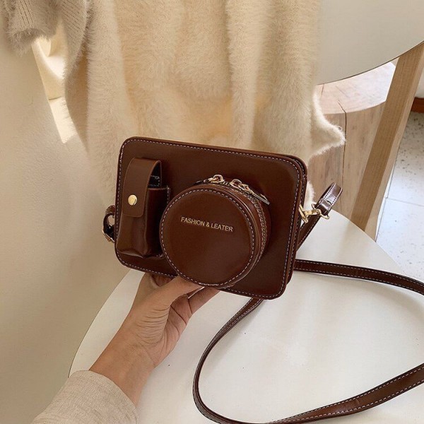 New retro camera bag in spring 2020