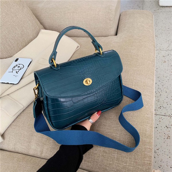 Bag women 2020 new Korean women's bag spring and summer MESSENGER BAG PERSONALIZED solid color customized portable wide shoulder strap single shoulder bag