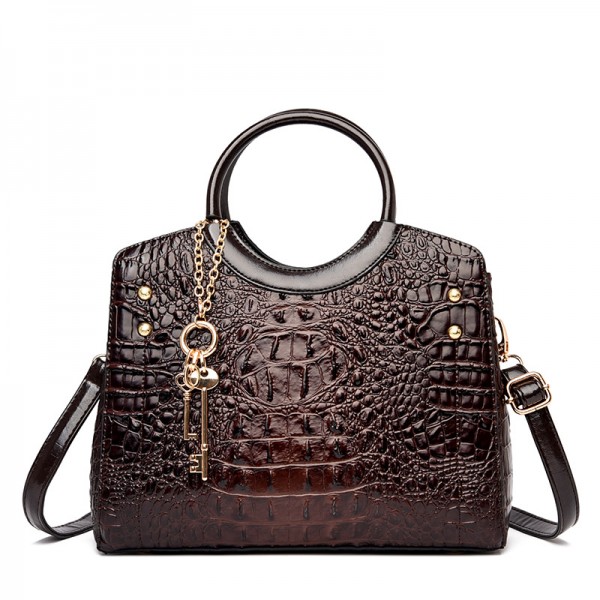 Alligator lady's handbag new European and American retro shoulder bag high grade fashion leisure messenger bag