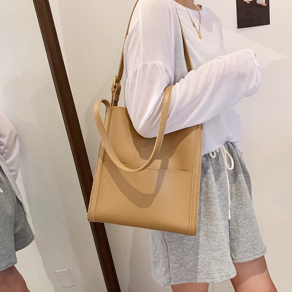 Wholesale summer summer large capacity large bag women's shopping bag 2021 new shoulder bag commuter armpit Tote Bag 