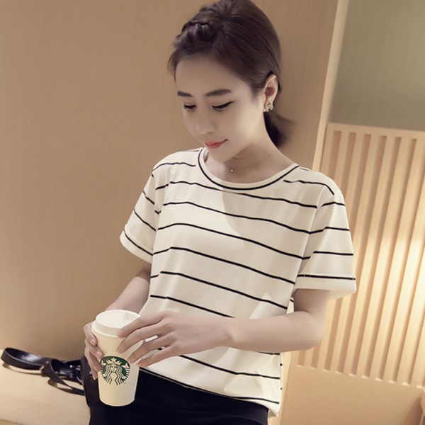 Striped T-shirt women's wholesale 2021 Korean version new loose large women's dress slim student summer stall women's dress 