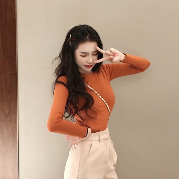 Wholesale 2022 early spring new women's fashion long sleeved t-shirt female Korean student top bottom female one-piece shop 