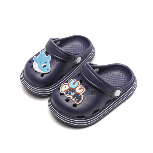 2022 new children's hole shoes summer excrement feeling soft bottom light EVA non slip lovely children's garden shoes 