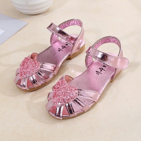 2017 summer new girls' Princess sandals Korean children's beach shoes love fashion baby shoes Taobao pop 